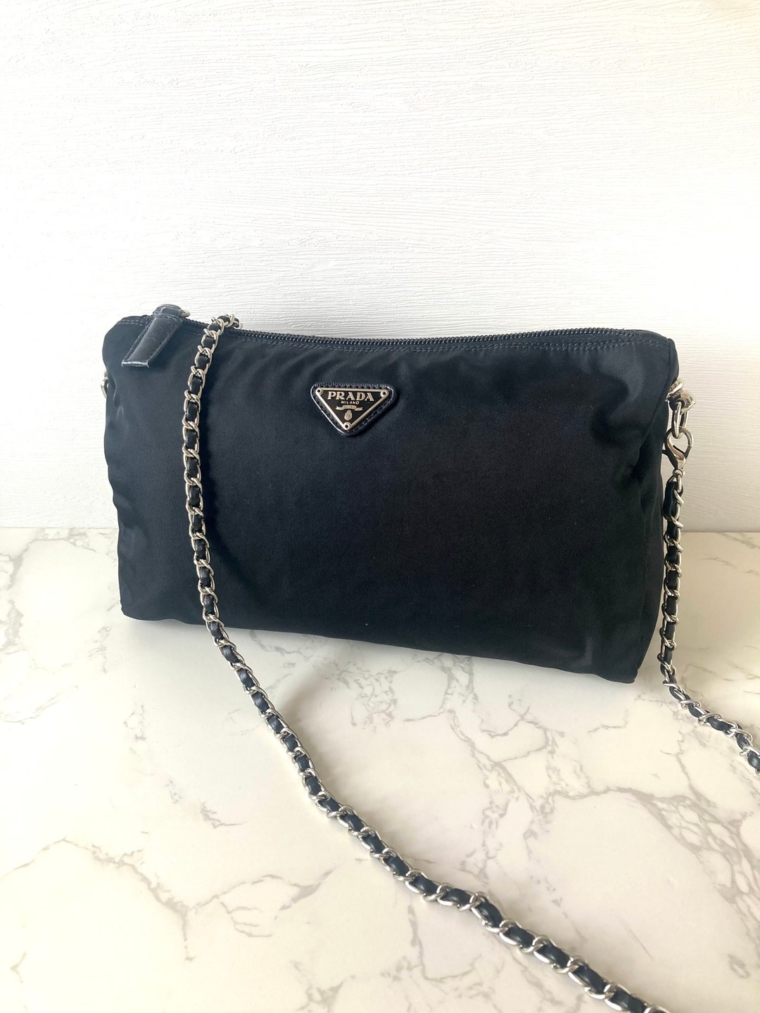 【LA LUNE】中古二手Prada降落伞黑色链条小包化妆袋斜背侧背单肩 - 侧背包/斜挎包 - 防水材质 黑色