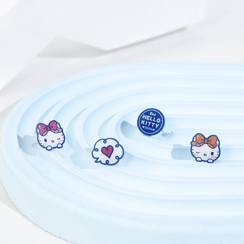Hello Kitty 50周年-凯蒂猫造型耳环组-经典款 - 耳环/耳夹 - 其他金属 多色