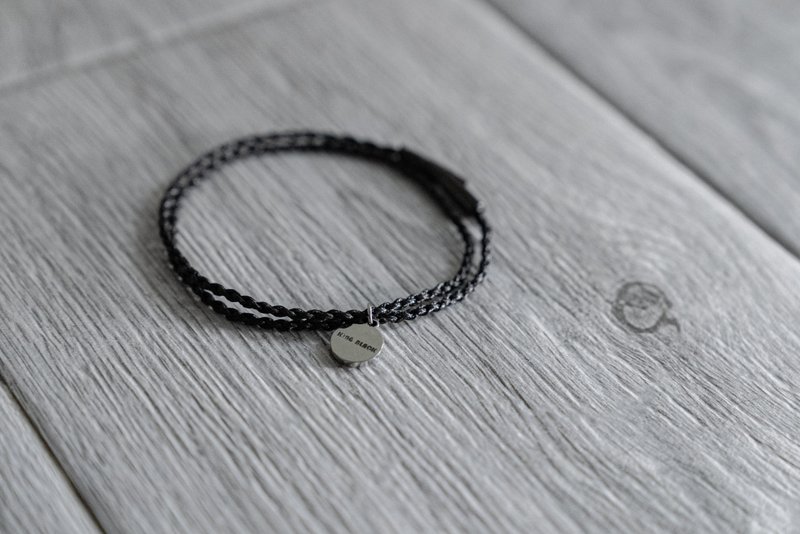 KING BLACK Bracelet | 编织手绳 - 手链/手环 - 棉．麻 黑色