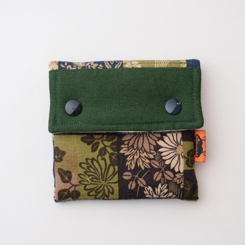 【SuGround。曙光】收纳袋-墨菊 - 零钱包 - 棉．麻 绿色