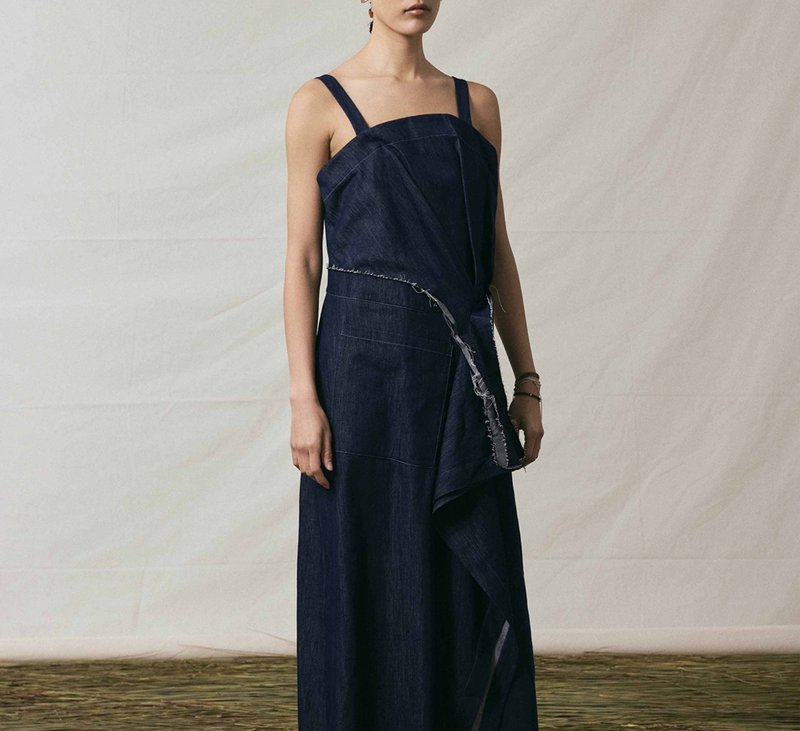 【高端牛仔】新中式复古 休闲氛围感/背心连衣裙 - 洋装/连衣裙 - 棉．麻 蓝色