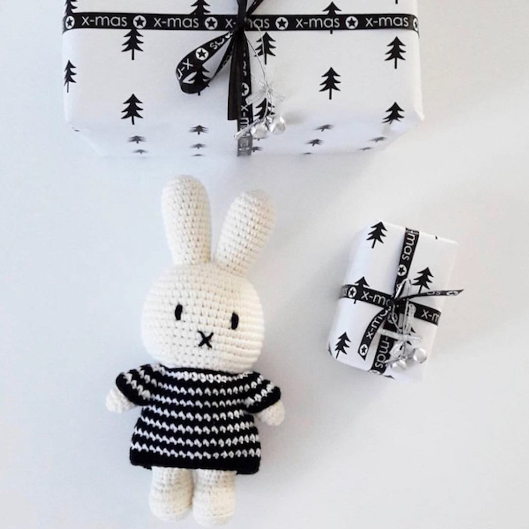 荷兰Miffy米飞兔【miffy&黑白细条纹洋装】手工纯棉疗愈米菲娃娃 - 玩偶/公仔 - 棉．麻 黑色