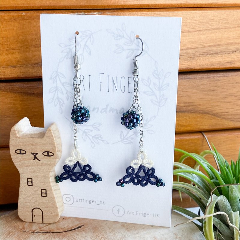 富士山蓝白耳环 Tatting earrings - 耳环/耳夹 - 棉．麻 蓝色