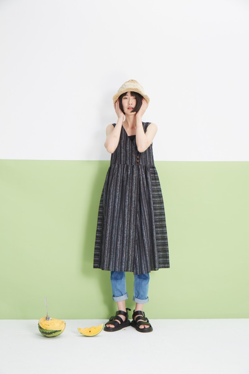 彩色线条洋装式罩衫 - 洋装/连衣裙 - 棉．麻 黑色