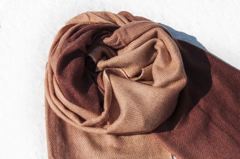 喀什米尔Cashmere/羊绒围巾/纯羊毛围巾披巾/戒指绒披肩-咖啡渐层 - 围巾/披肩 - 羊毛 咖啡色