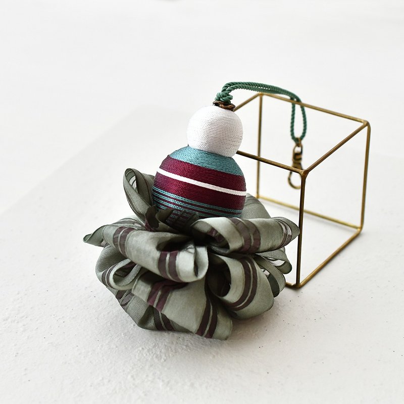 Ribbon tassel /Green - 吊饰 - 聚酯纤维 绿色