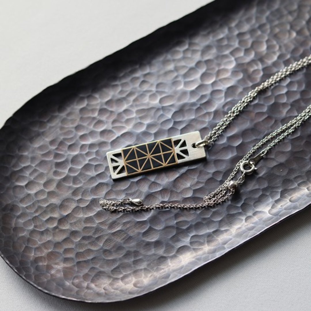 Forged Makie Sterling Silver Necklace [Three Scales] - 项链 - 其他金属 