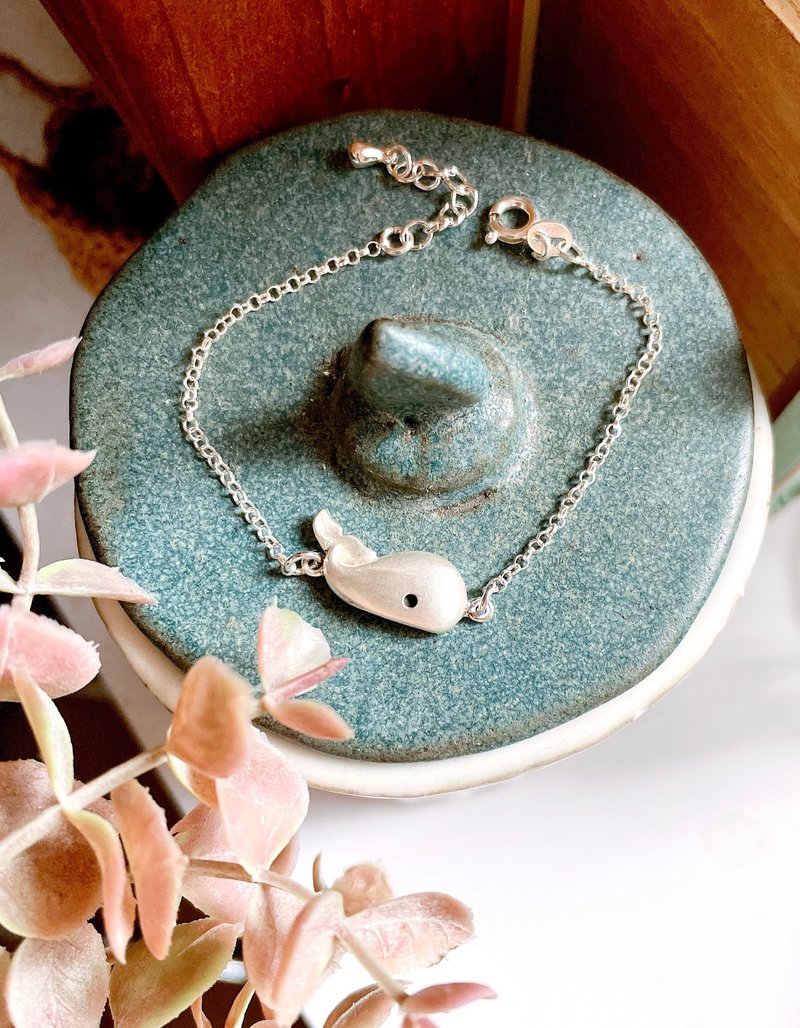 纯银**半立体系列= 鲸鱼小姐 + 纯银手链**纯手作 - 手链/手环 - 纯银 银色