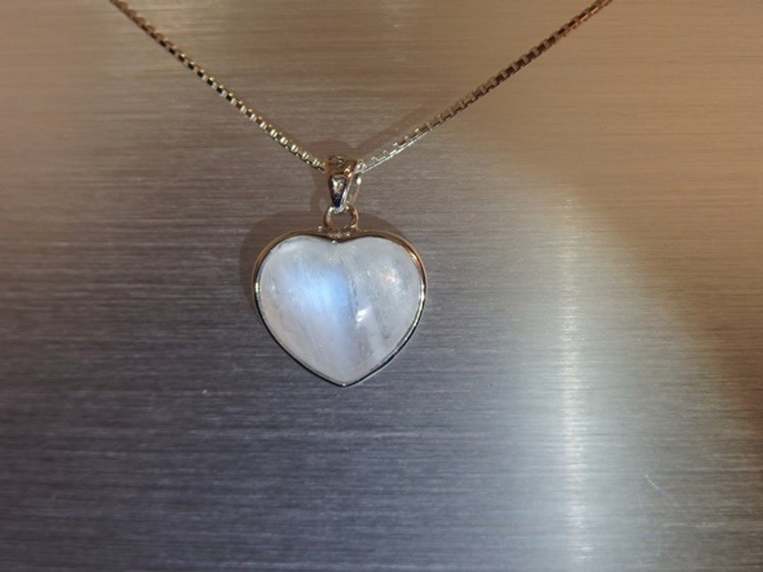 蓝月光石心形纯银吊坠  Moonstone Silver Pendant - 项链 - 宝石 白色