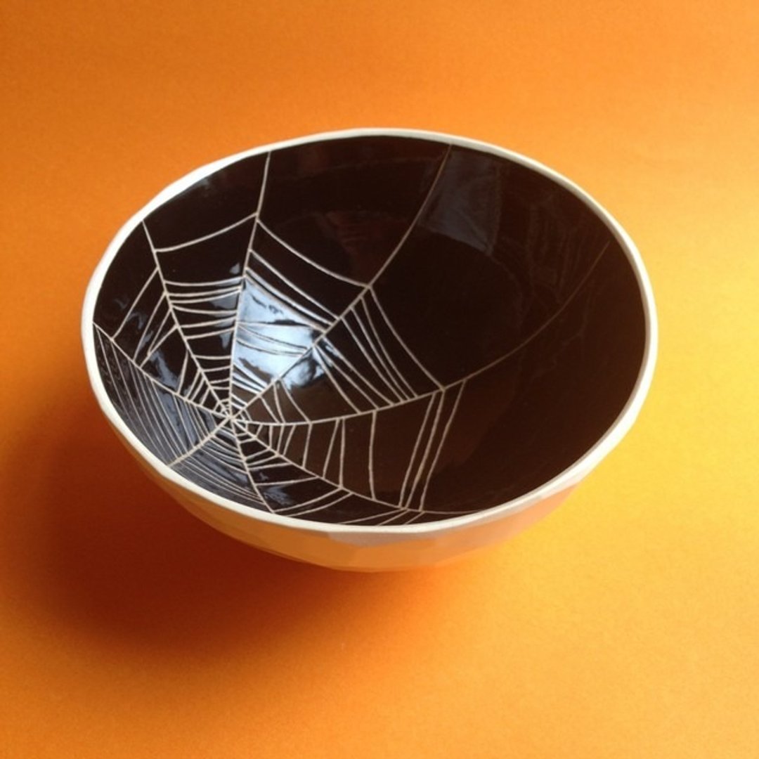 Bowl / bowl (cobweb) black bowl (spider web) black - 花瓶/陶器 - 陶 黑色