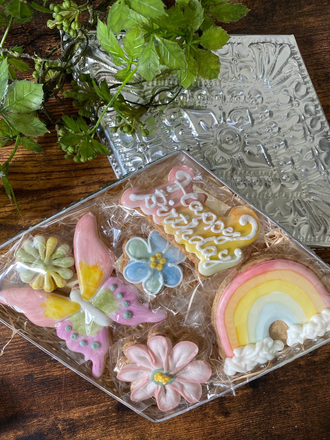88 折福袋　有机糖霜饼干铝豪华盒套(L 尺寸)　蝶　花　虹　誕生 - 手工饼干 - 其他材质 粉红色