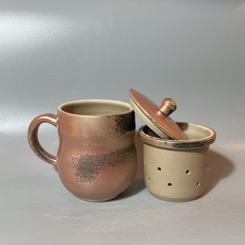 滤网柴烧玫瑰金马克杯 / 450cc / 小平凡手作 - 茶具/茶杯 - 陶 