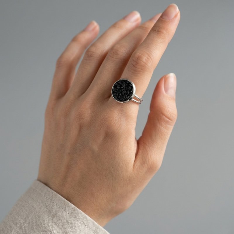 可调节式黑玛瑙戒指 – 极简宝石设计主张珠宝 - 戒指 - 宝石 黑色