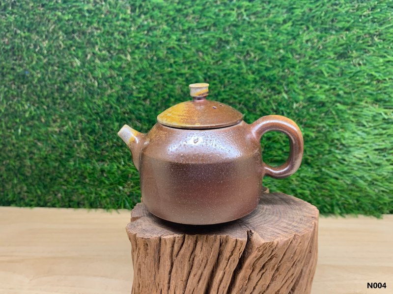 素烧落灰单人壶 l 柴烧 - 茶具/茶杯 - 陶 咖啡色