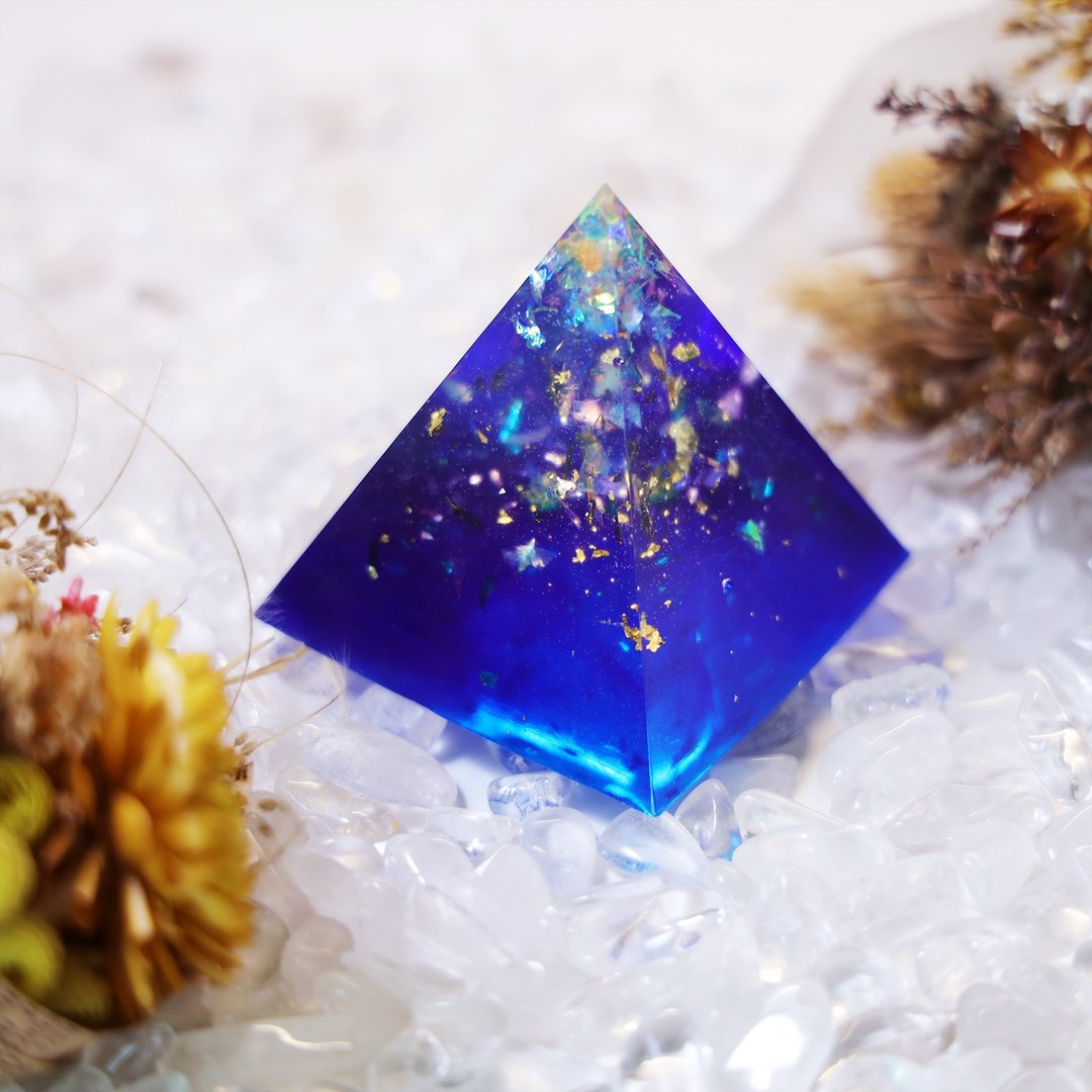 金字塔摆件/奥根塔Orgonite/脉轮/灵性/冥想/能量/银河/宇宙/打坐 - 其他 - 树脂 