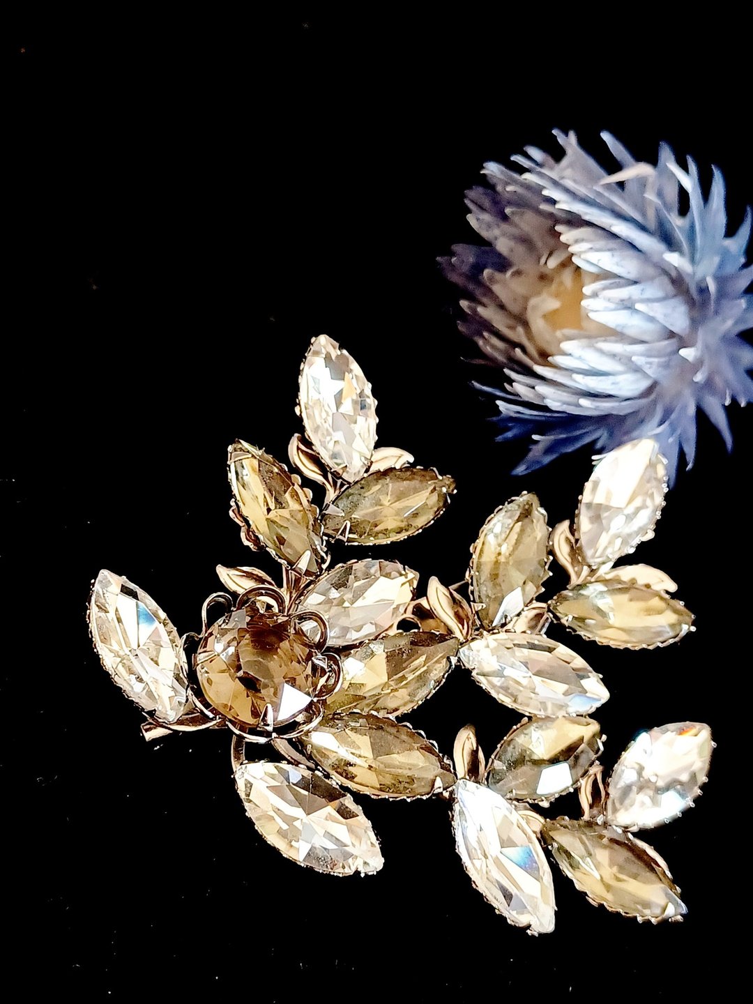 Avintage jewelry  典雅双色莱茵花叶 胸针 别针 - 胸针 - 其他金属 