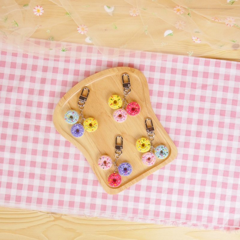 甜甜圈钥匙扣包包钥匙扣 - 吊饰 - 棉．麻 