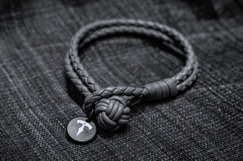 【现货版】山羊皮 新版编织球型手环 Bracelet 汽车钥匙包 钥匙皮 - 钥匙链/钥匙包 - 真皮 黑色