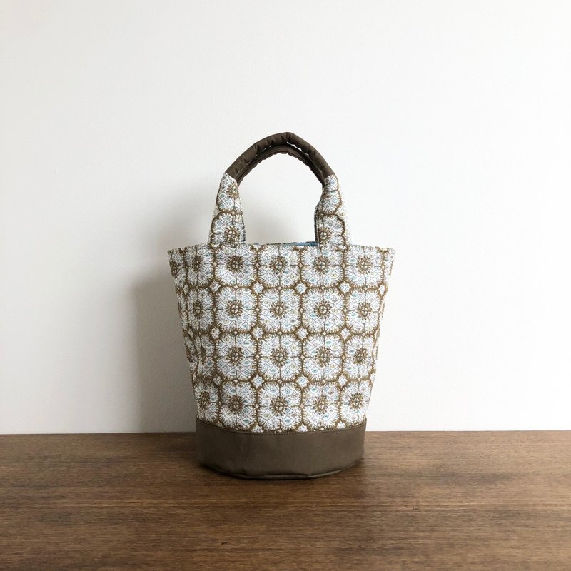 订制款 D 形环的桶形手提包 Mina Perhonen Anemone x 森林波浪 手工制作 - 手提包/手提袋 - 棉．麻 卡其色