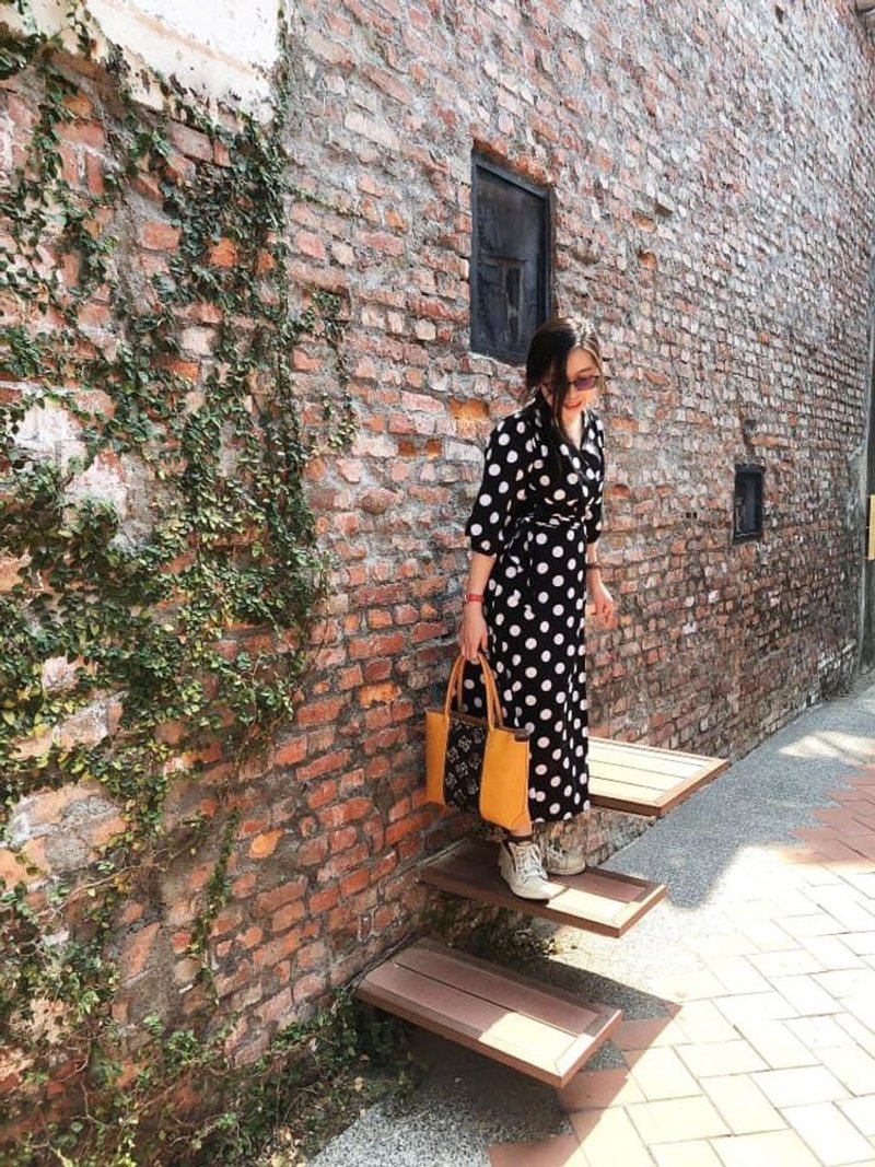 可爱猫咪印花托特包  真皮全手缝  手提包 - 手提包/手提袋 - 真皮 