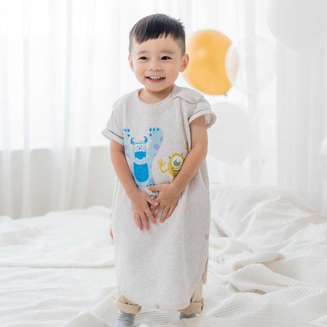 【Baby City 娃娃城】迪士尼造型防踢睡袍(多款任选) - 其他 - 其他材质 灰色