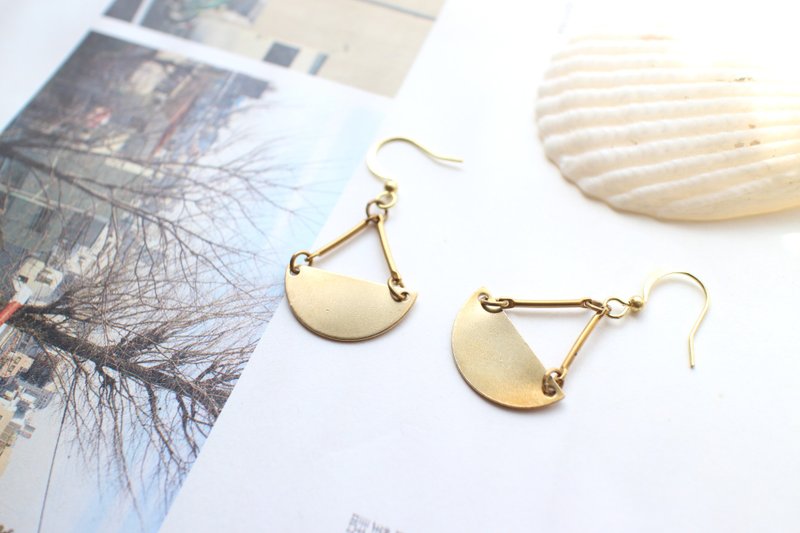 小半圆形黄铜耳环-可改夹 - 耳环/耳夹 - 其他金属 金色