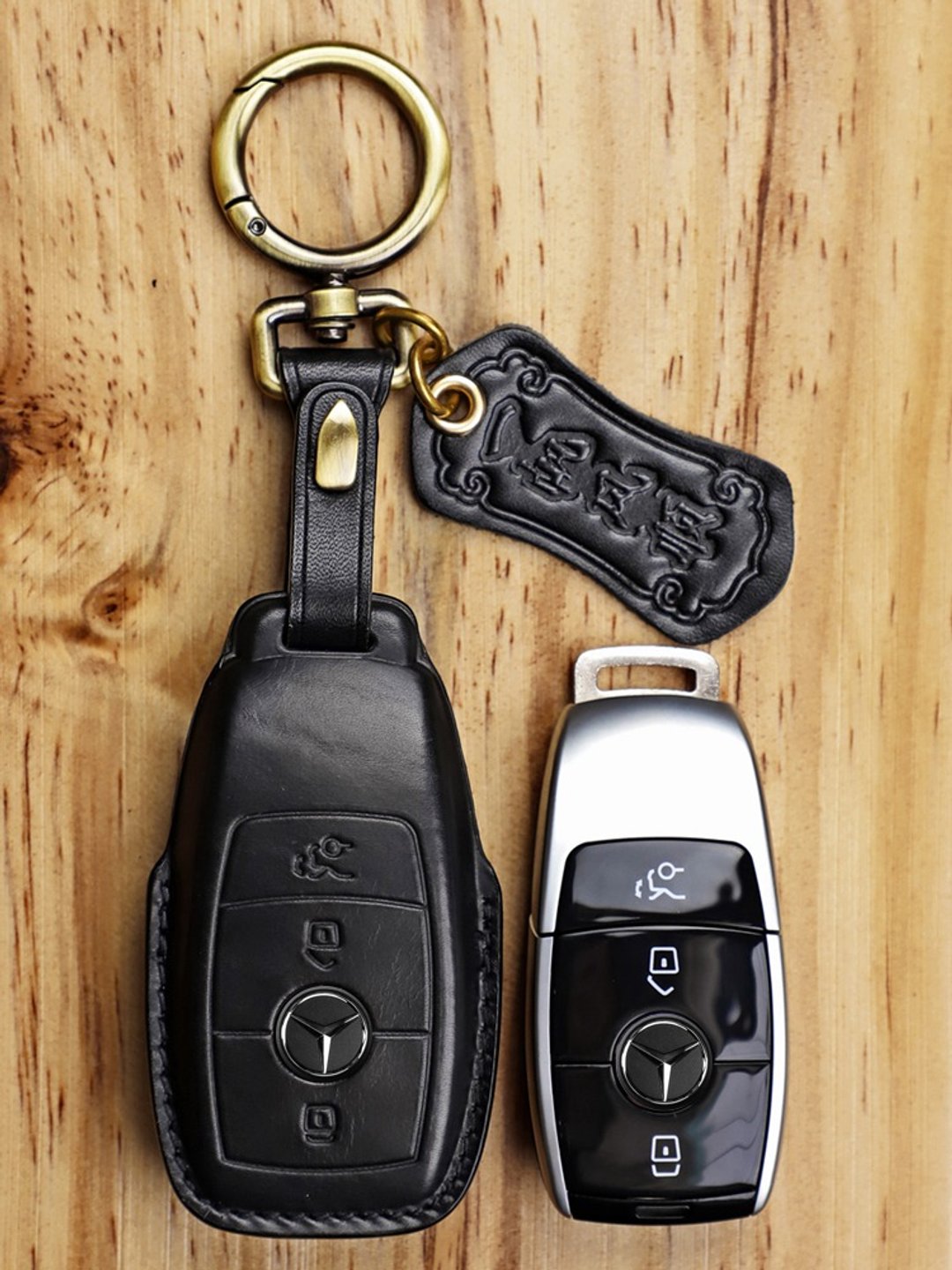 适用于奔驰 Benz A250 C300 E300 S400 CLA CLS 手工汽车钥匙皮套 - 钥匙链/钥匙包 - 真皮 黑色