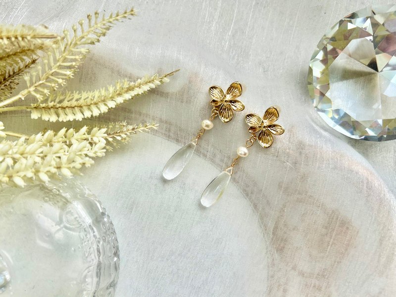 天然水滴水晶耳环 天然淡水珍珠耳环 花朵耳环 天然水晶耳环 - 耳环/耳夹 - 水晶 金色