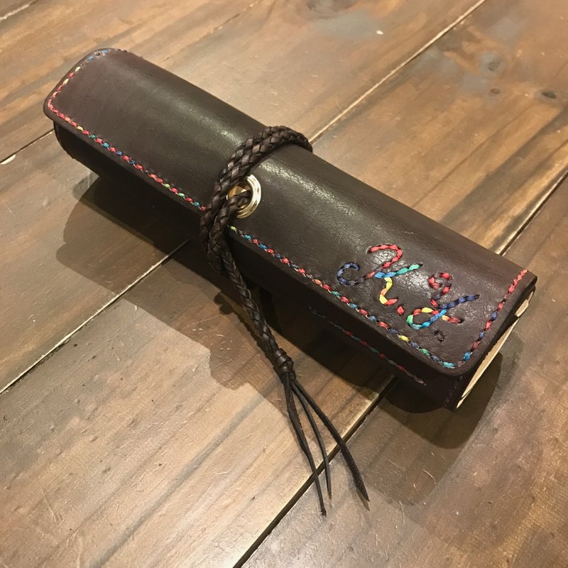 纯手工制笔袋可放十支笔 (免费刻字，绣字) - 铅笔盒/笔袋 - 真皮 多色