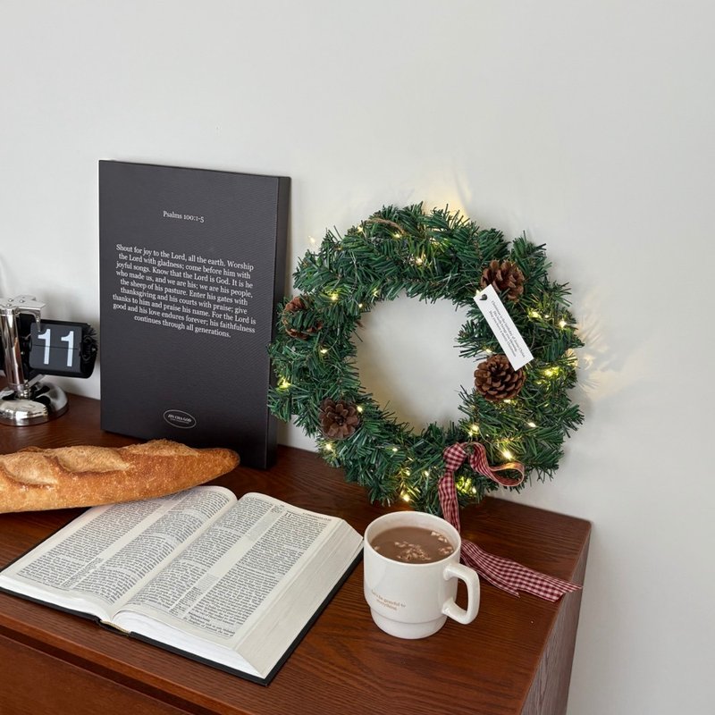 JIN CHA GOD-圣诞节限量系列 超美简约圣诞花圈 有两个尺寸 - 摆饰 - 塑料 