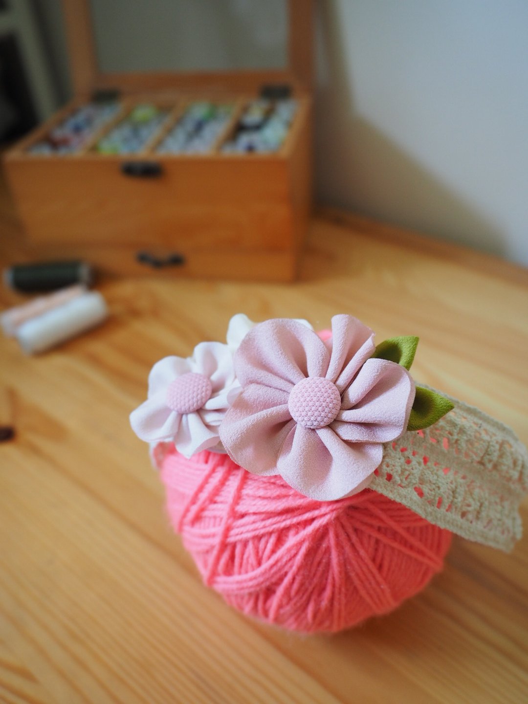 手作婴儿女童粉红色拼花弹性发带 适合百日宴弥月拍摄 - 婴儿帽/发带 - 棉 粉红色