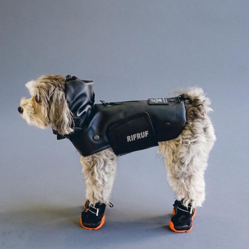 RIFRUF- CLIMAPAW多用途雨衣登山鞋组合-松露黑 - 衣/帽 - 人造皮革 黑色