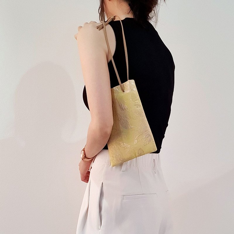 lemon-cookies 2WAY phone Pochette sacoche - 侧背包/斜挎包 - 其他材质 黄色