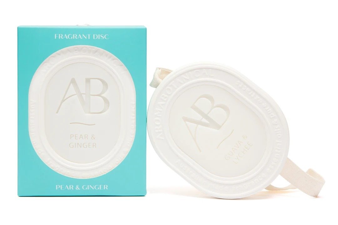 澳洲香氛品牌Home Fragrance Co_法式雕框陶瓷天然大豆蜡香砖挂片 - 香薰/精油/线香 - 陶 白色