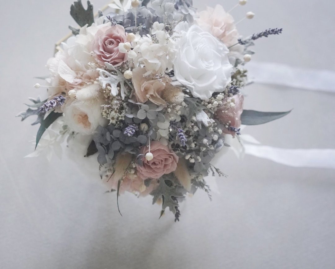 求婚捧花复古渐层粉色系玫瑰绣球花永生花不凋花海外婚纱捧花 - 干燥花/捧花 - 植物．花 粉红色