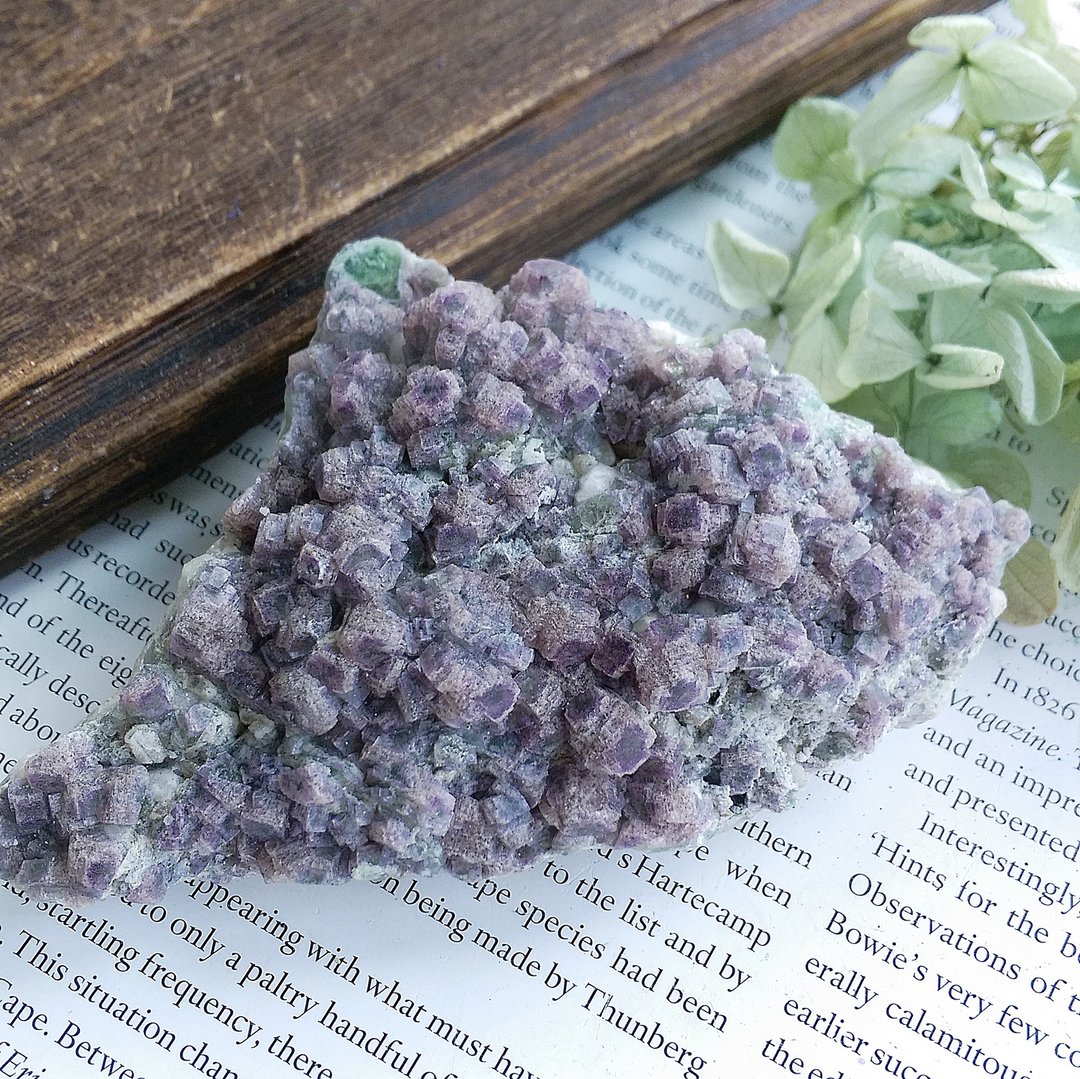Fluorite 内蒙产地  紫绿色双色萤石 方解石共生 天然矿石 原矿 - 摆饰 - 其他材质 