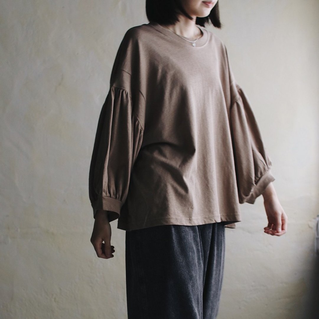 纯棉垂坠澎袖T-shirt 沙色 - 女装上衣 - 棉 卡其色