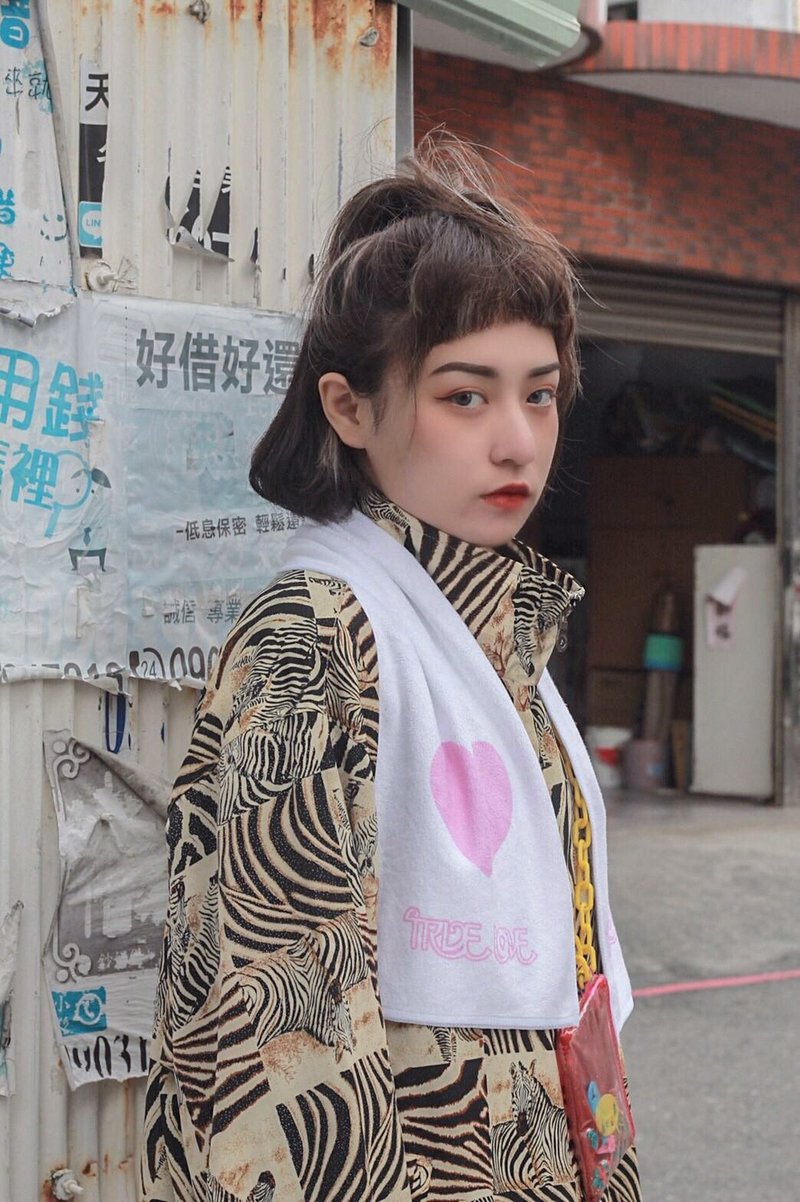 寻寻觅觅 找找找 真爱难寻 毛巾 除了 truelove 白色 - 毛巾浴巾 - 棉．麻 白色