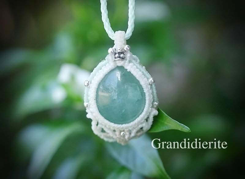 柔和的绿色★Grandidierite 花边项链 1840 - 项链 - 其他金属 蓝色
