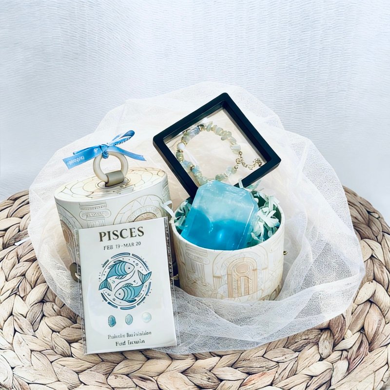 /星空守护系列 - 双鱼座/ 葡萄石珍珠手链 x 海洋宝石皂礼盒 - 肥皂/手工皂 - 宝石 蓝色