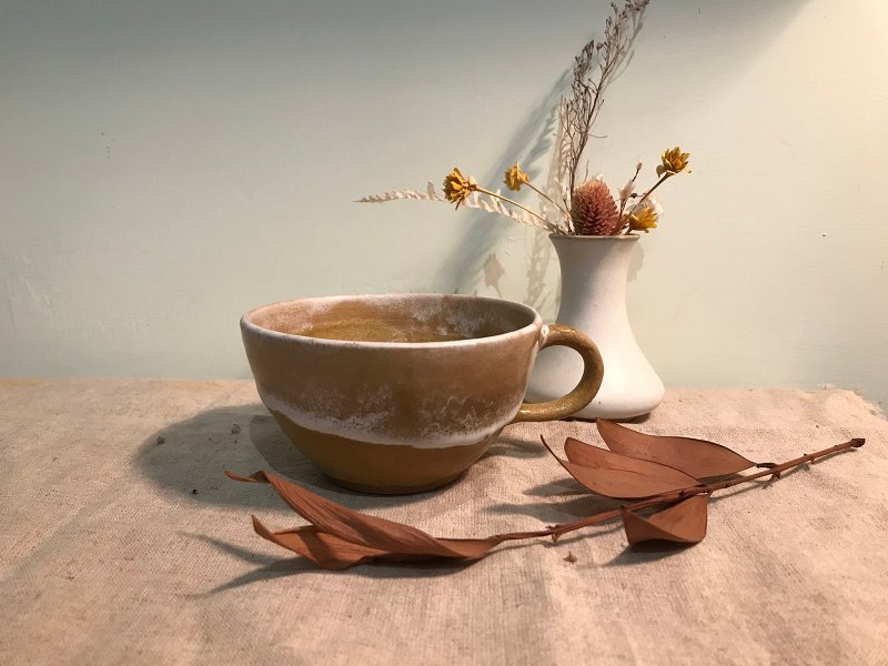 融雪黄濑户咖啡杯 - 咖啡杯/马克杯 - 陶 黄色