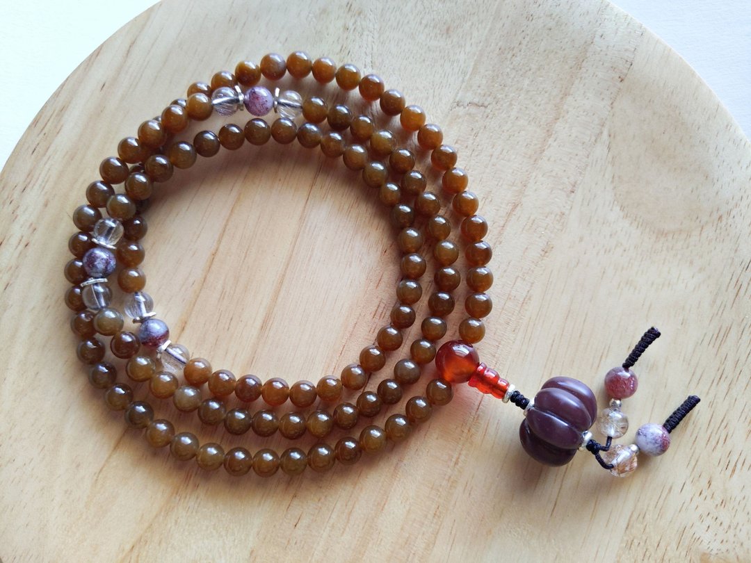 ORLI Jewelry 天然和阗玉糖玉108颗念珠和田玉深糖紫绿玛瑙南瓜珠 - 项链 - 宝石 咖啡色