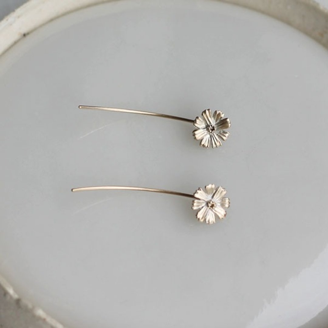 K10 cosmos earrings - 耳环/耳夹 - 贵金属 金色