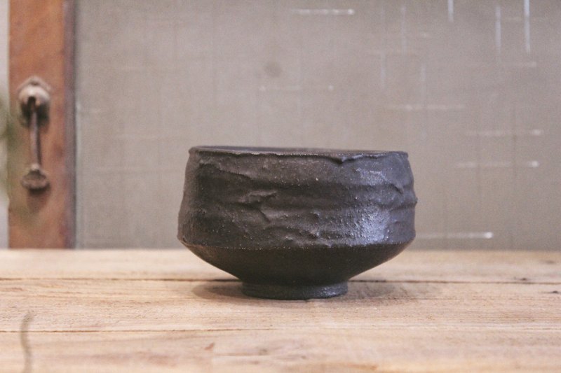 柴烧黑土茶碗 - 茶具/茶杯 - 陶 