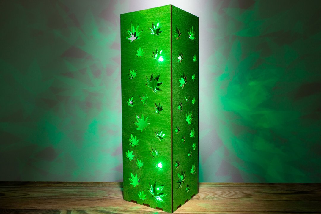 大麻叶造型 LED 灯 – 植物风格夜灯，氛围感桌饰礼物 - 灯具/灯饰 - 木头 绿色