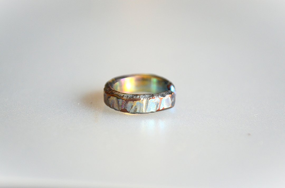 Titanium ear cuff・钛金属耳骨夹=摇滚耳=彩虹 A - 耳环/耳夹 - 其他金属 多色