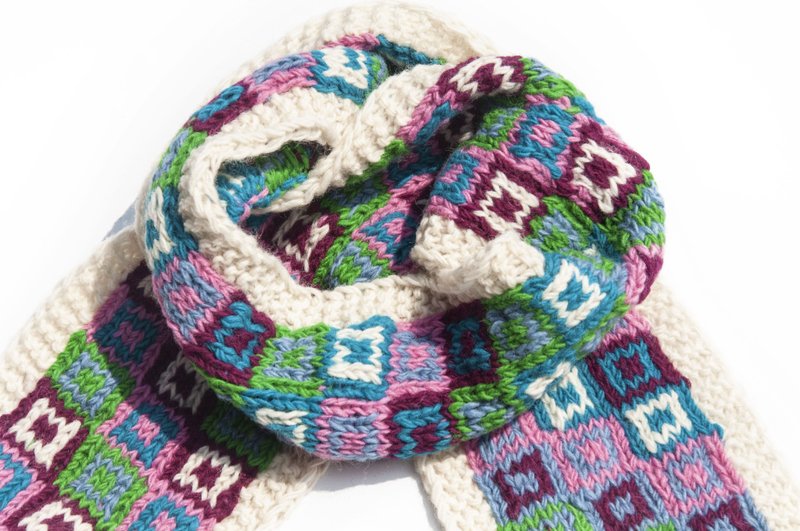 手工钩织围巾 纯羊毛钩织丝巾 手工编织披肩 几何编织羊毛围巾-方 - 围巾/披肩 - 羊毛 多色