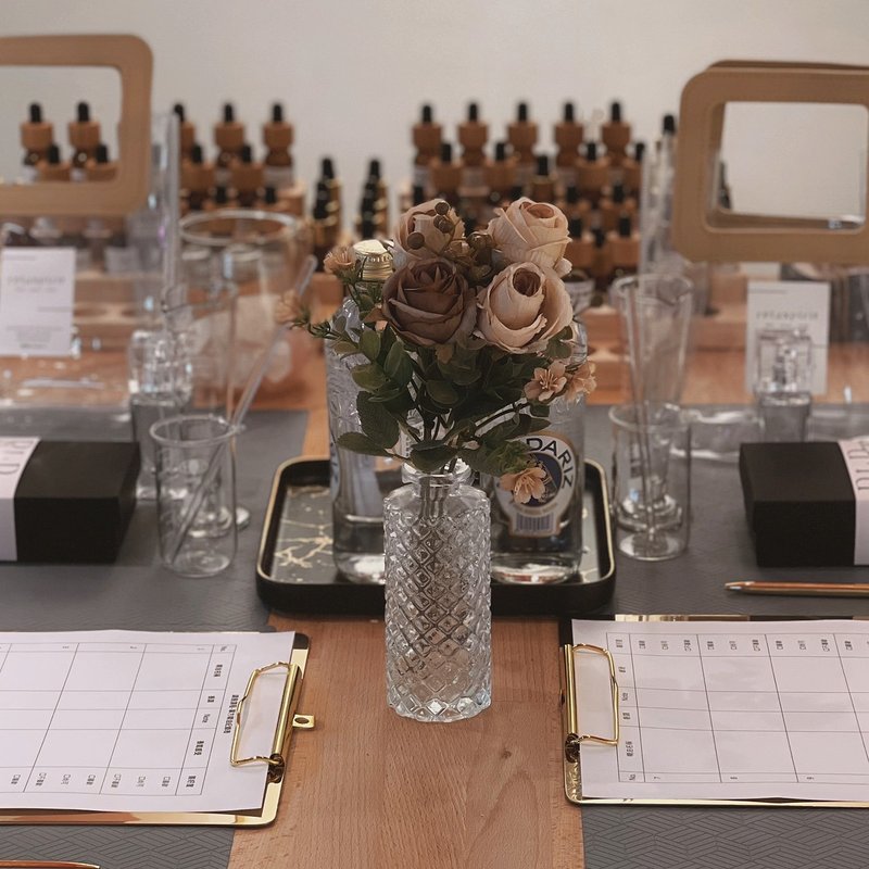 大稻埕调香 精油香水调香课程(30ml )赠 DIY包装礼盒 1人即开课 - 蜡烛/香氛 - 精油 