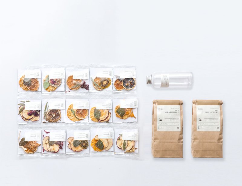 小草作 港澳包邮组合 香草果干水大份量补水组 2组 附赠冷泡瓶 - 茶 - 新鲜食材 绿色