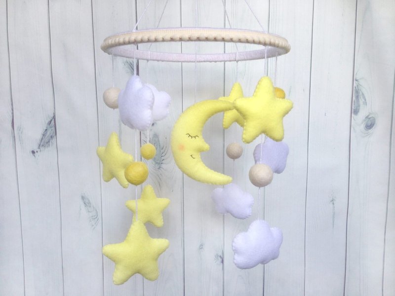 月亮星星移动 毛毡云婴儿移动 托儿所装饰 婴儿床移动 婴儿床装饰 - 玩具/玩偶 - 环保材料 白色